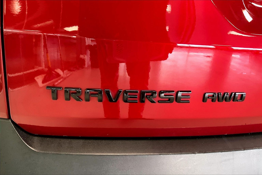 Thumbnail: 2023 Chevrolet Traverse - 7
