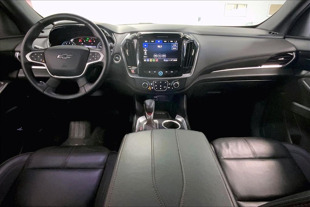 Thumbnail: 2023 Chevrolet Traverse - 9