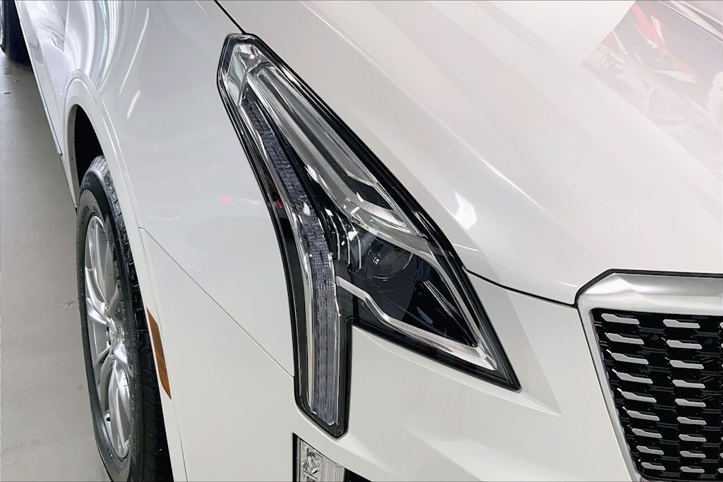 Thumbnail: 2023 Cadillac XT5 - 28