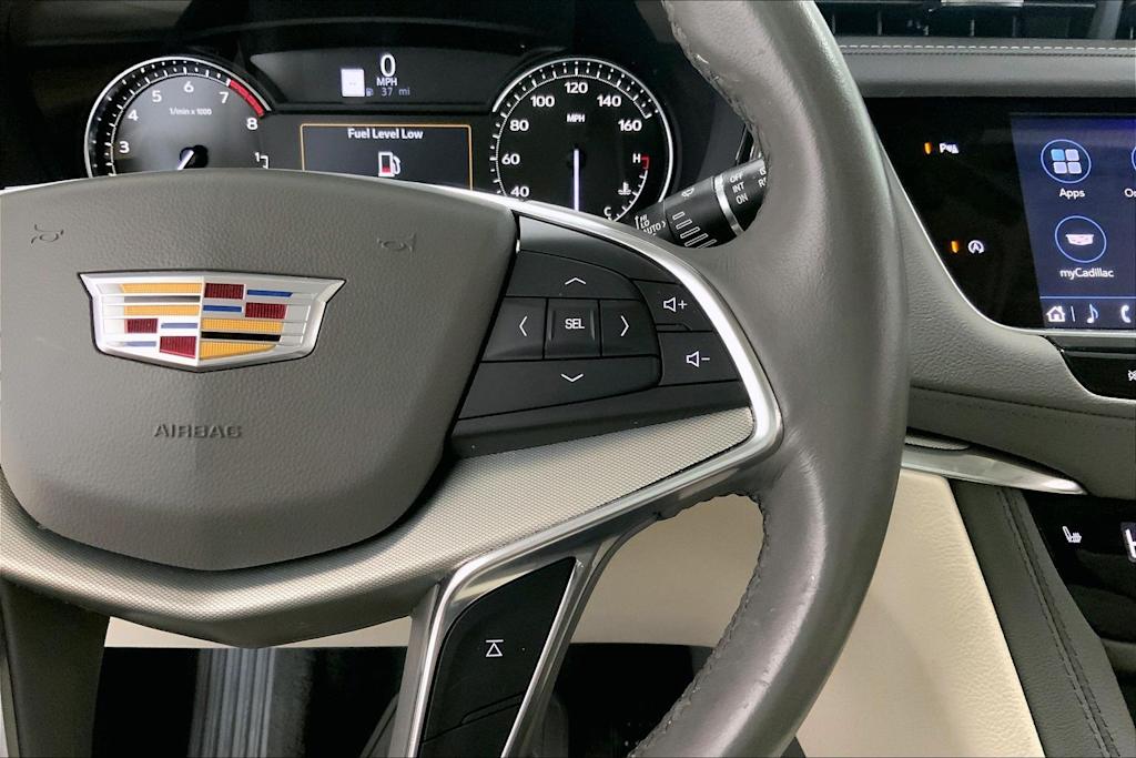 Thumbnail: 2023 Cadillac XT5 - 23