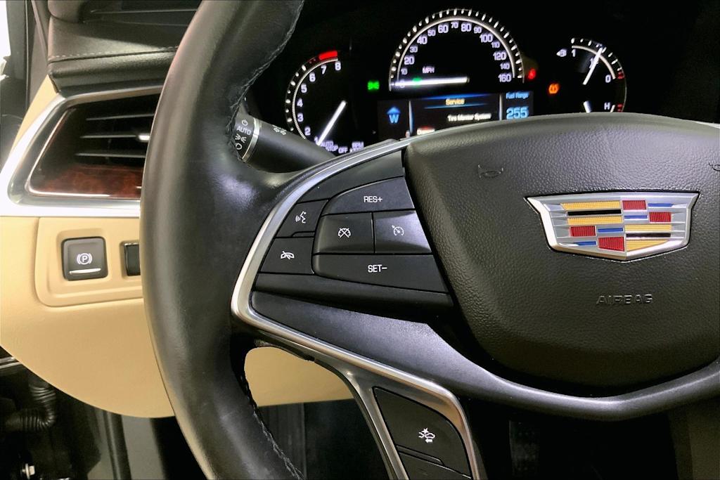 Thumbnail: 2019 Cadillac XT5 - 22