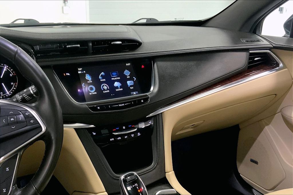 Thumbnail: 2019 Cadillac XT5 - 14