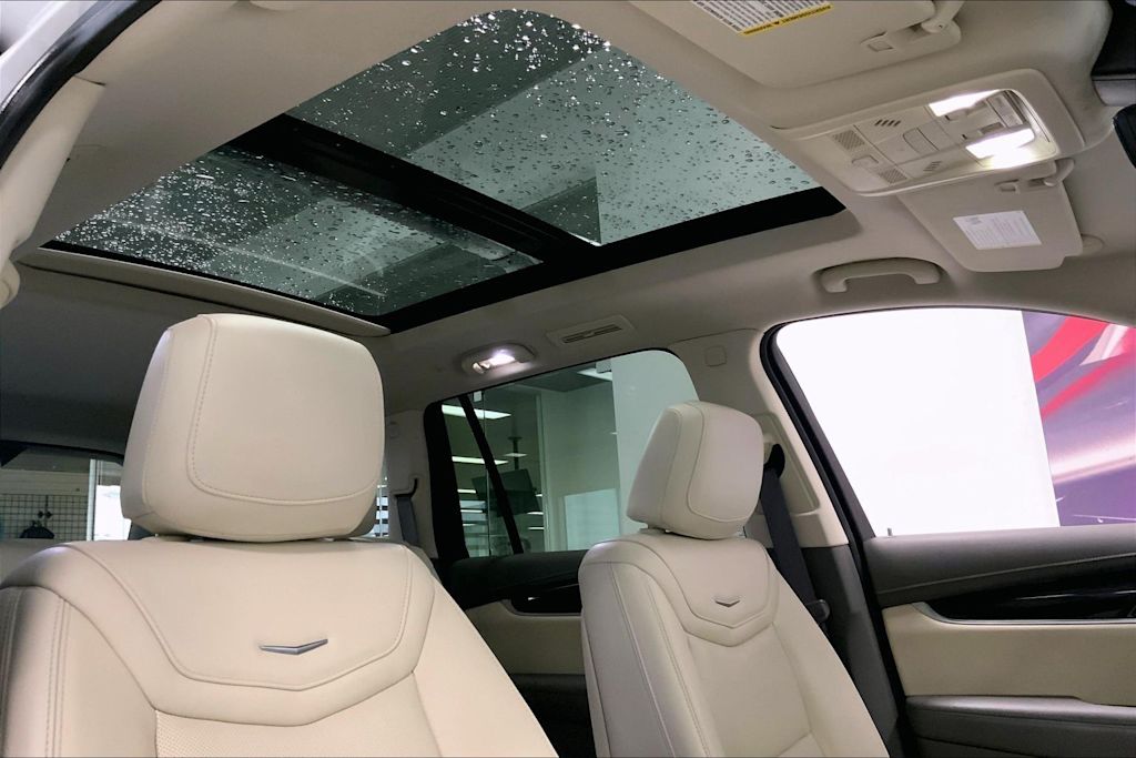 Thumbnail: 2023 Cadillac XT6 - 28