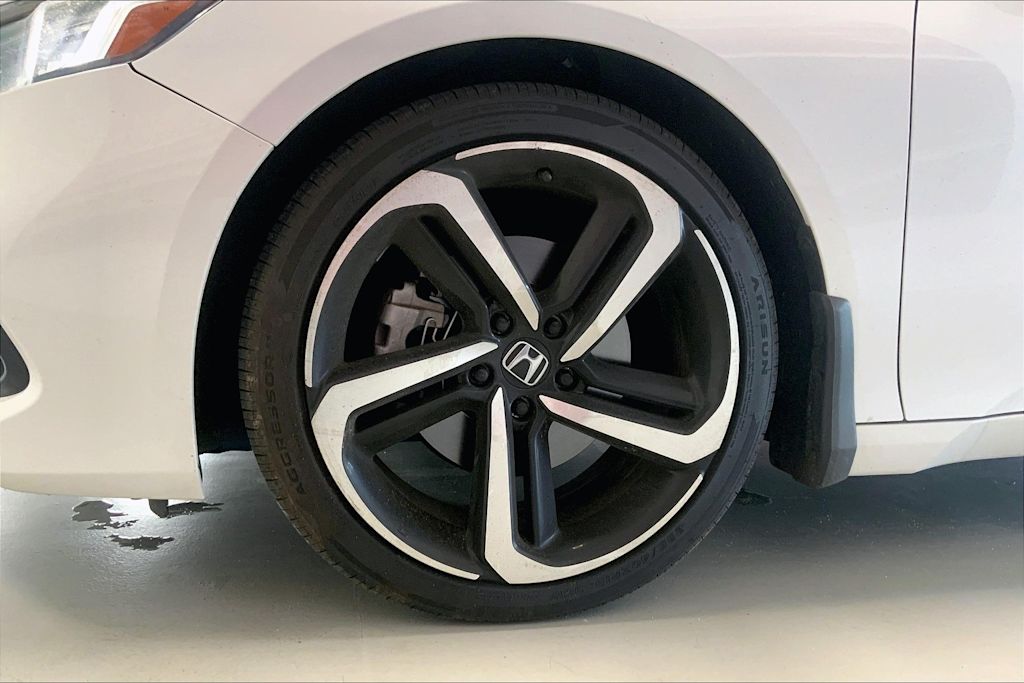 Thumbnail: 2021 Honda Accord - 7