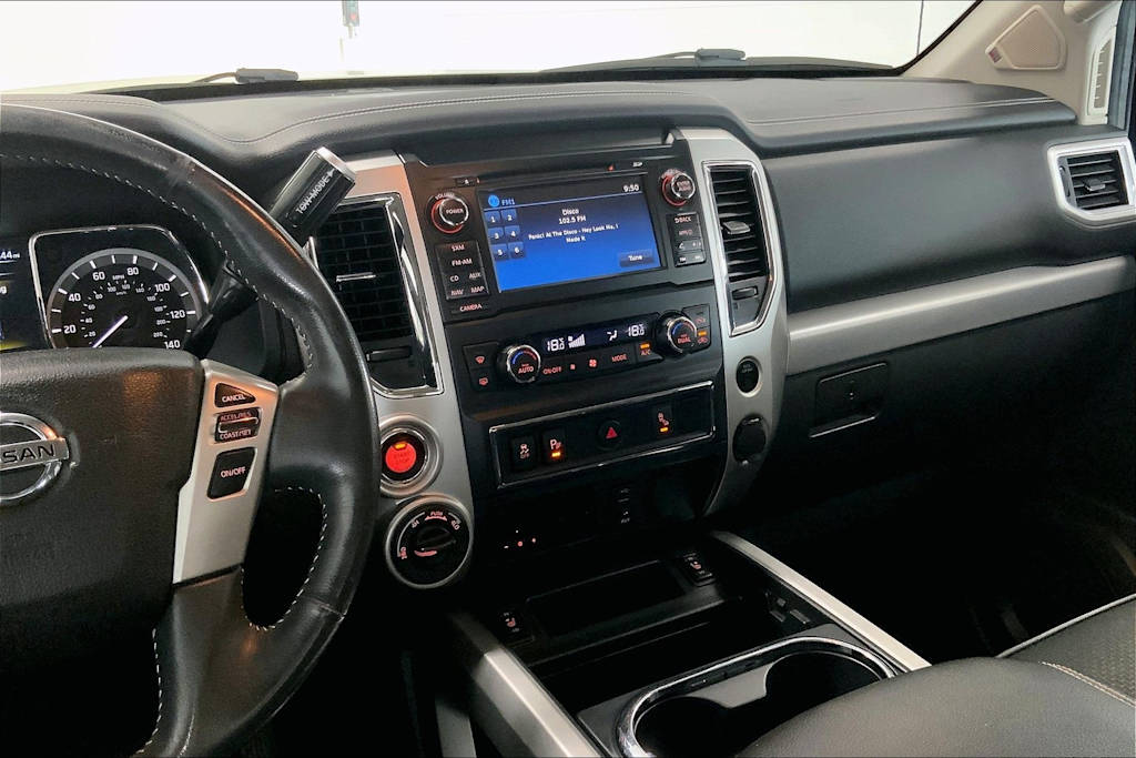 Thumbnail: 2017 Nissan Titan - 14