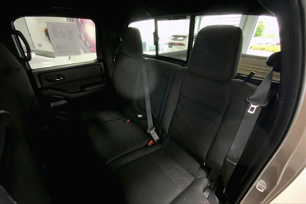 Thumbnail: 2023 Nissan Frontier - 11