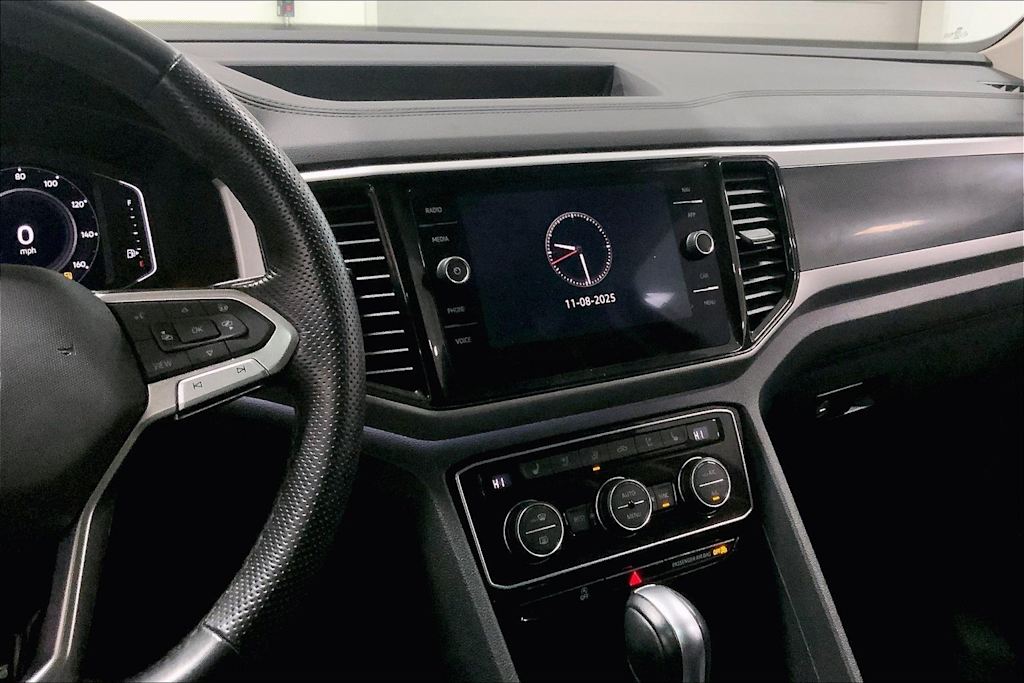 Thumbnail: 2023 Volkswagen Atlas - 14