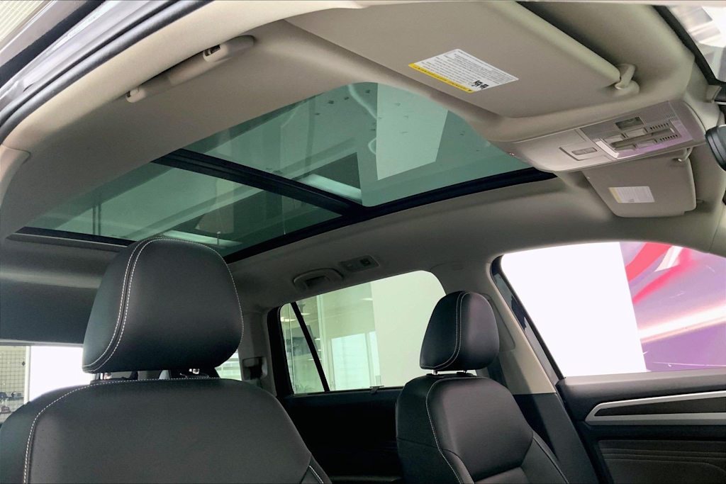 Thumbnail: 2023 Volkswagen Atlas - 28