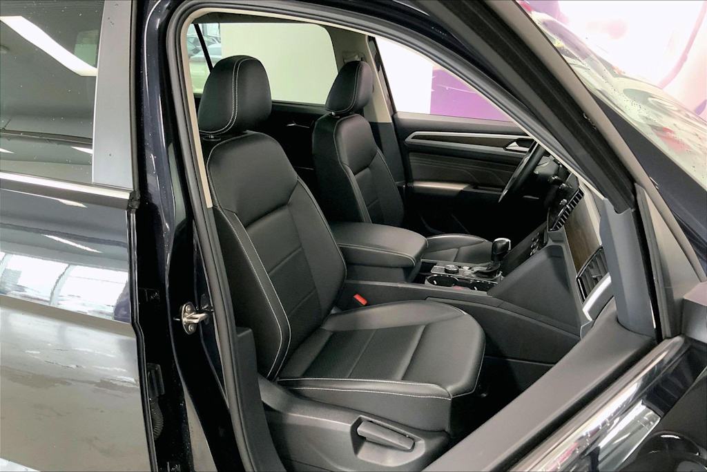Thumbnail: 2023 Volkswagen Atlas - 11