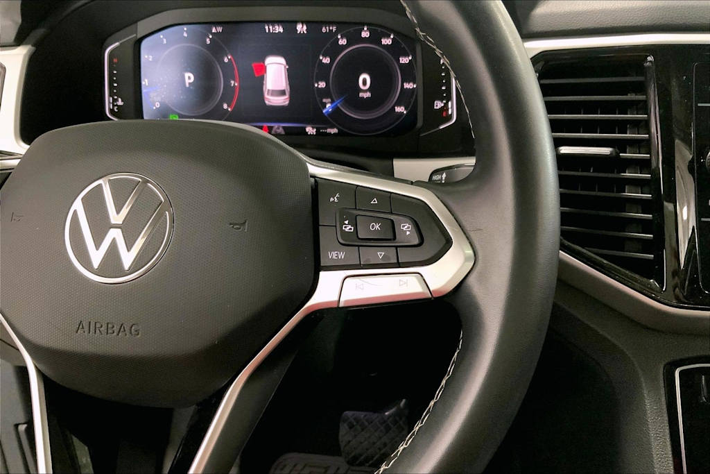 Thumbnail: 2023 Volkswagen Atlas - 24