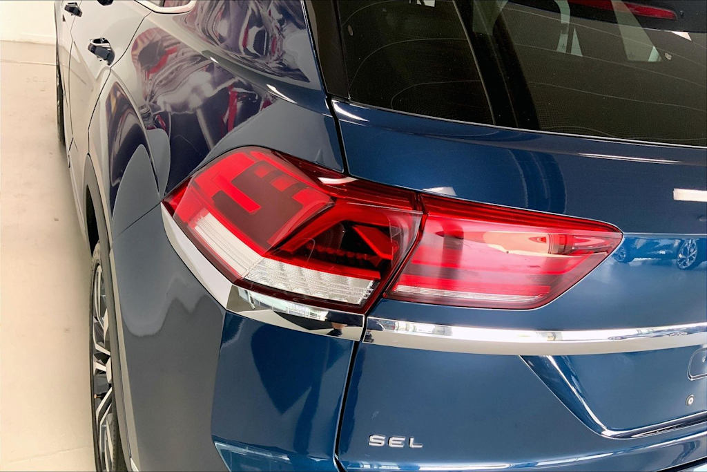 Thumbnail: 2022 Volkswagen Atlas - 29