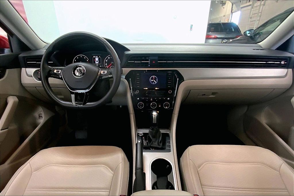 Thumbnail: 2021 Volkswagen Passat - 7