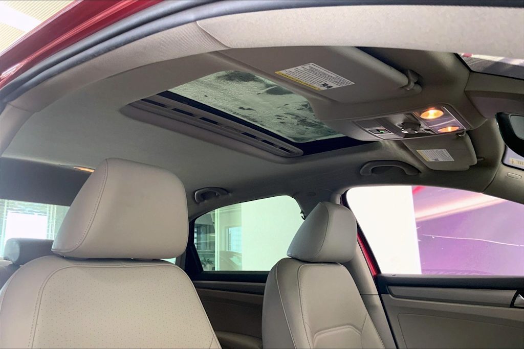 Thumbnail: 2021 Volkswagen Passat - 26