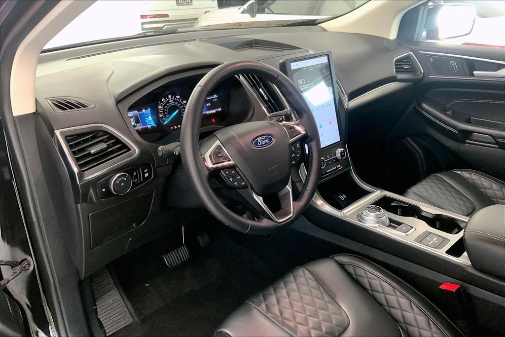 Thumbnail: 2024 Ford Edge - 2