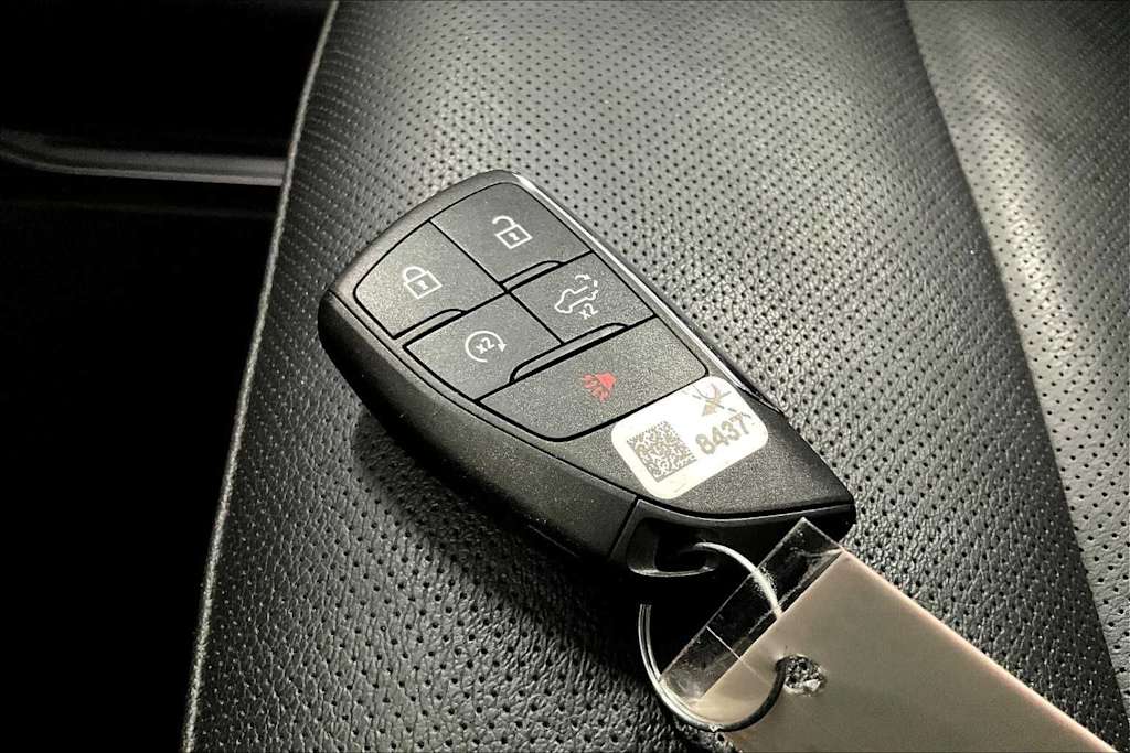 Thumbnail: 2022 Chevrolet Silverado 1500 - 18