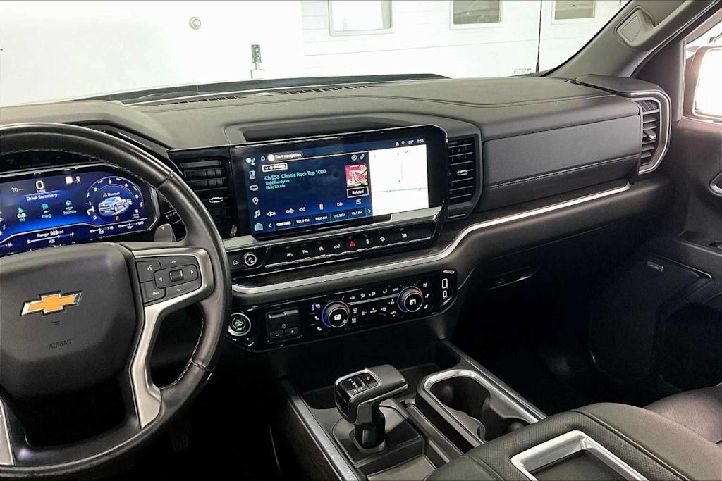 Thumbnail: 2022 Chevrolet Silverado 1500 - 13