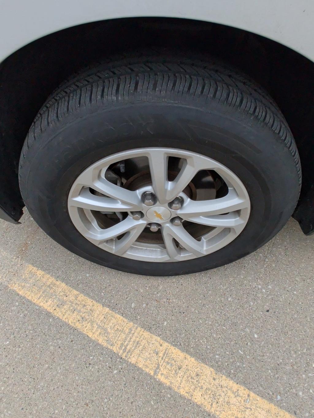 Thumbnail: 2016 Chevrolet Equinox - 6