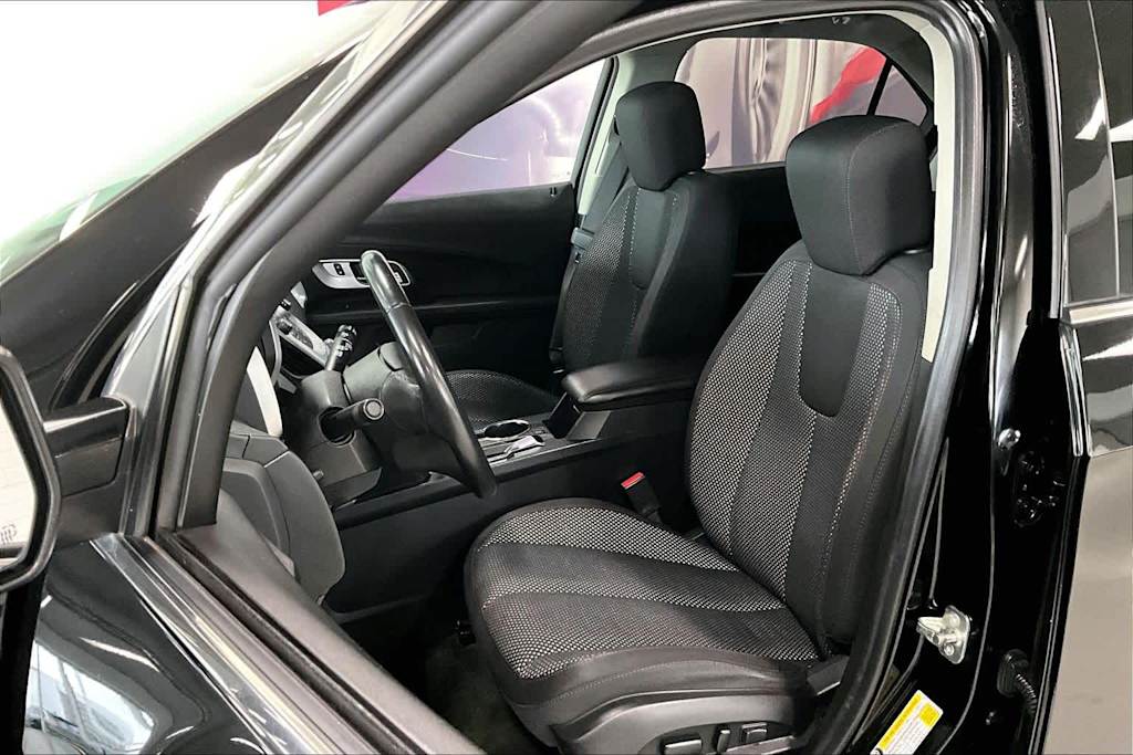 Thumbnail: 2016 Chevrolet Equinox - 10