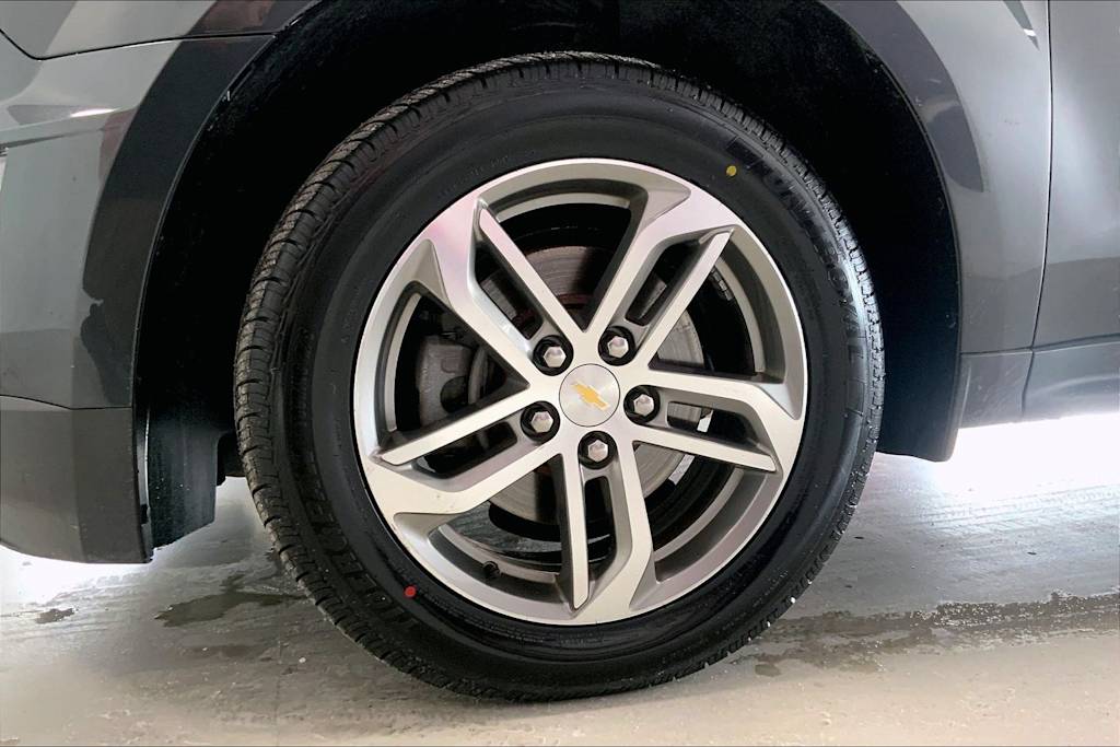 Thumbnail: 2017 Chevrolet Equinox - 8