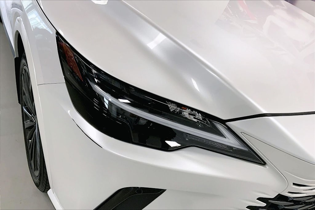 Thumbnail: 2024 Lexus RX - 28