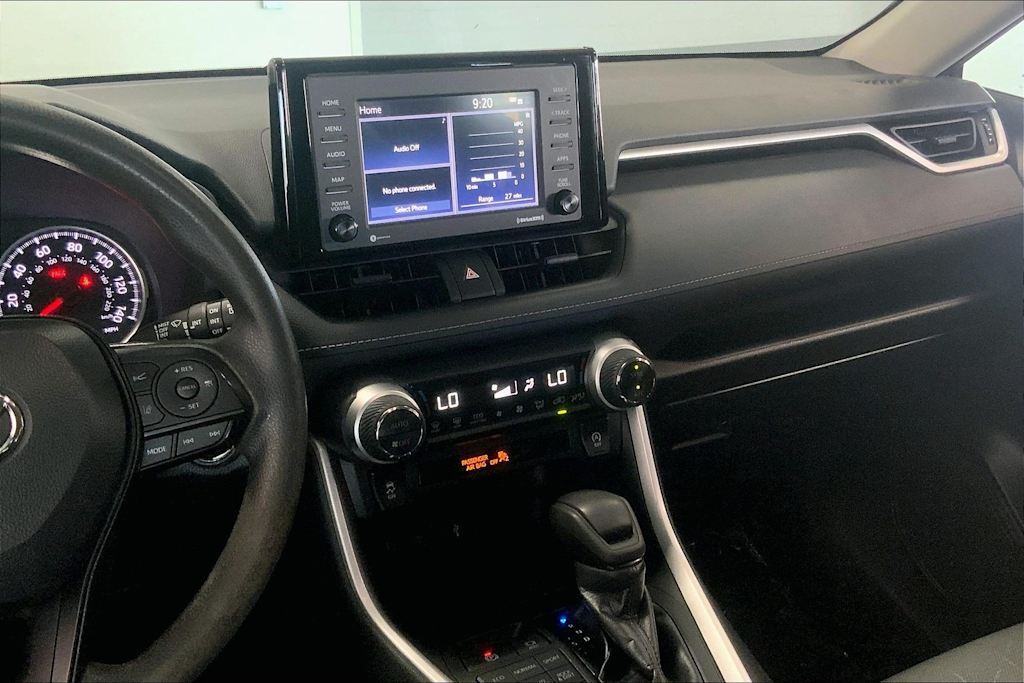 Thumbnail: 2022 Toyota RAV4 - 14