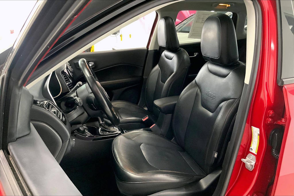 Thumbnail: 2019 Jeep Compass - 10