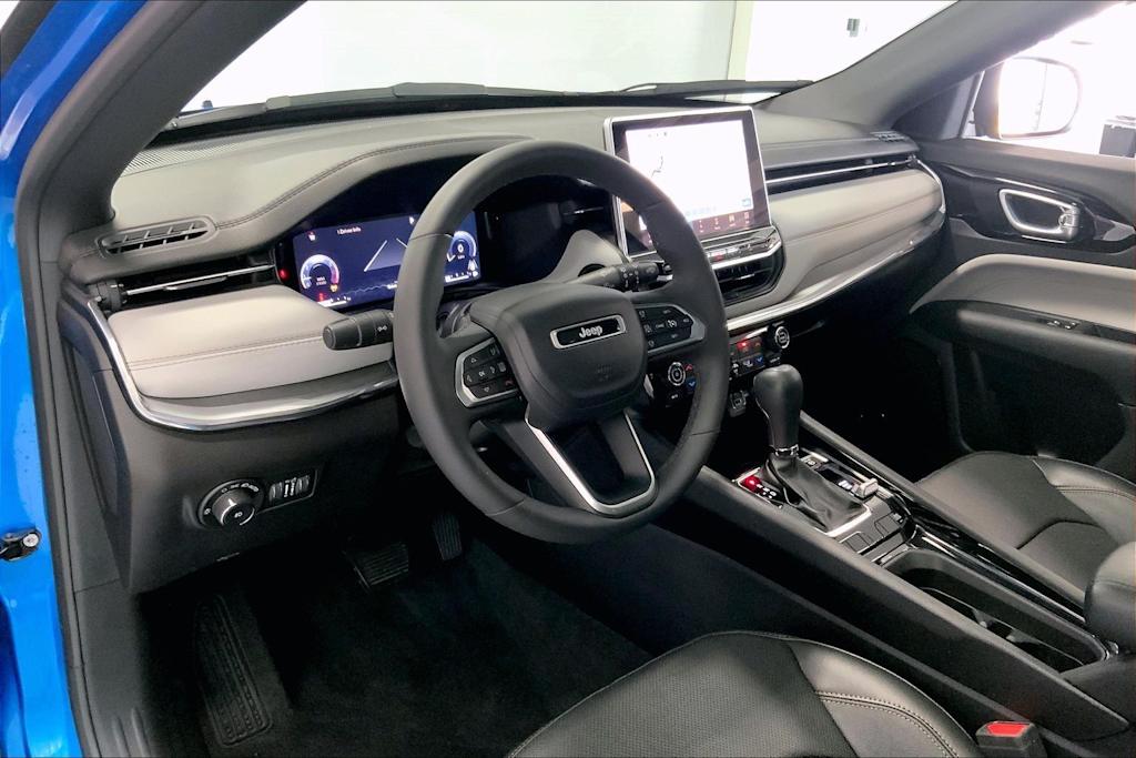 Thumbnail: 2023 Jeep Compass - 2