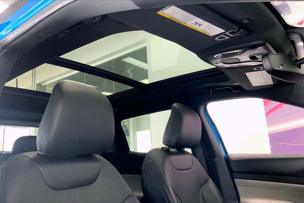 Thumbnail: 2023 Jeep Compass - 28