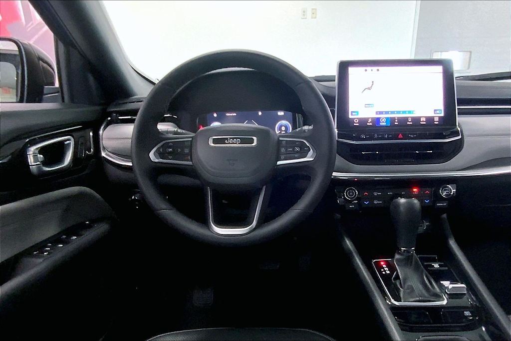 Thumbnail: 2023 Jeep Compass - 13