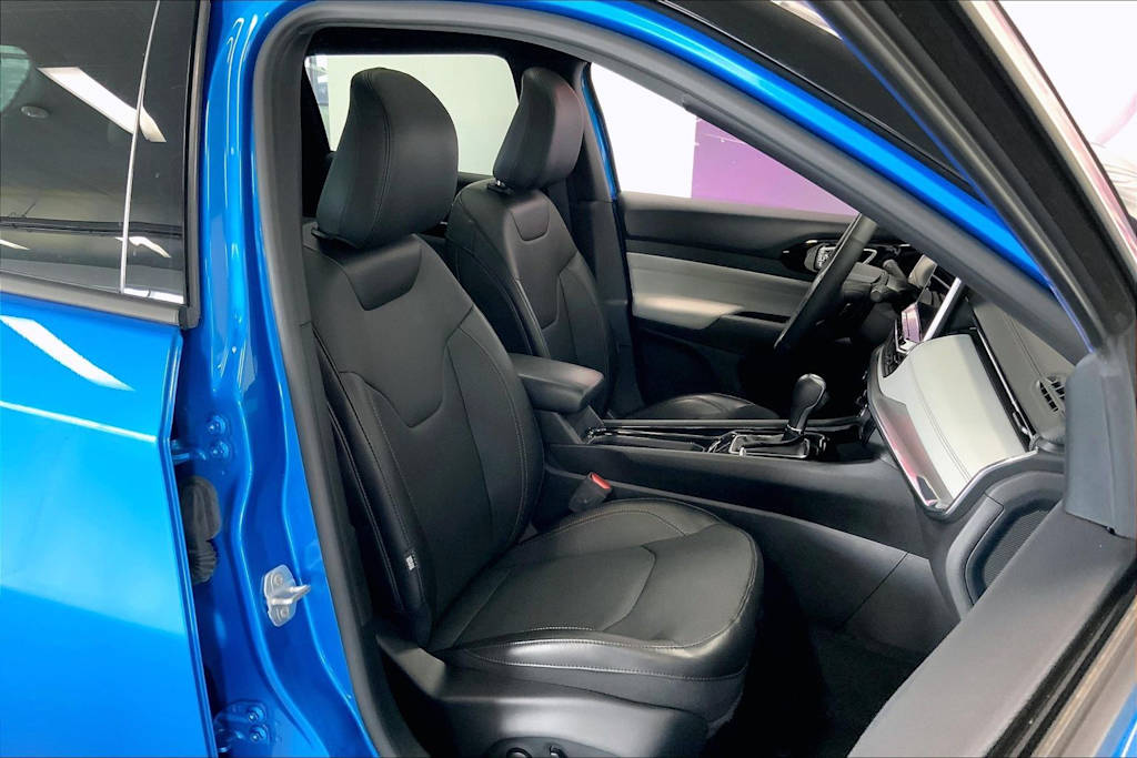 Thumbnail: 2023 Jeep Compass - 11