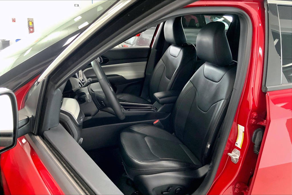 Thumbnail: 2023 Jeep Compass - 3