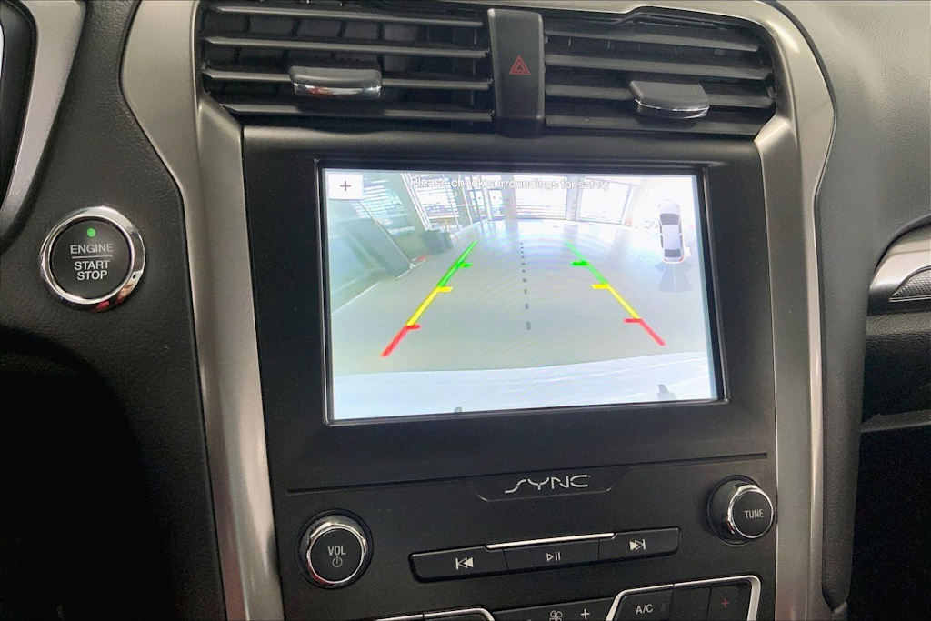 Thumbnail: 2019 Ford Fusion - 15