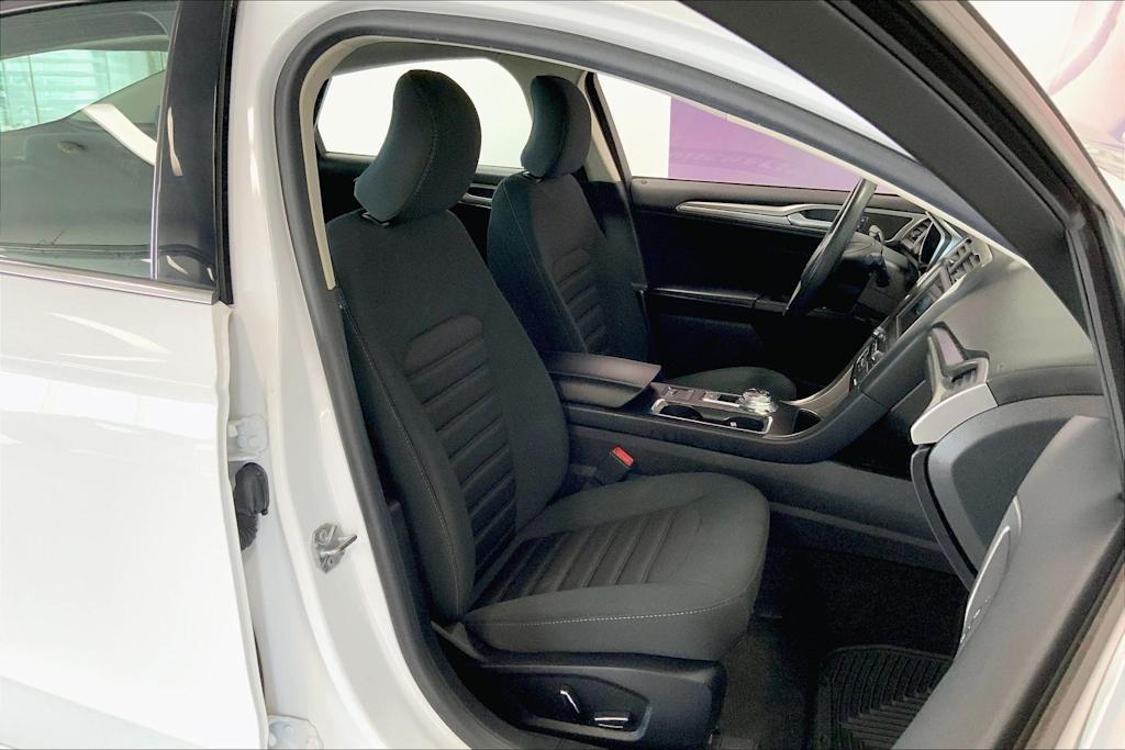 Thumbnail: 2019 Ford Fusion - 11