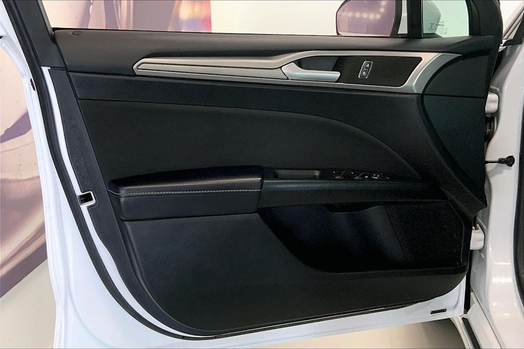 Thumbnail: 2019 Ford Fusion - 25