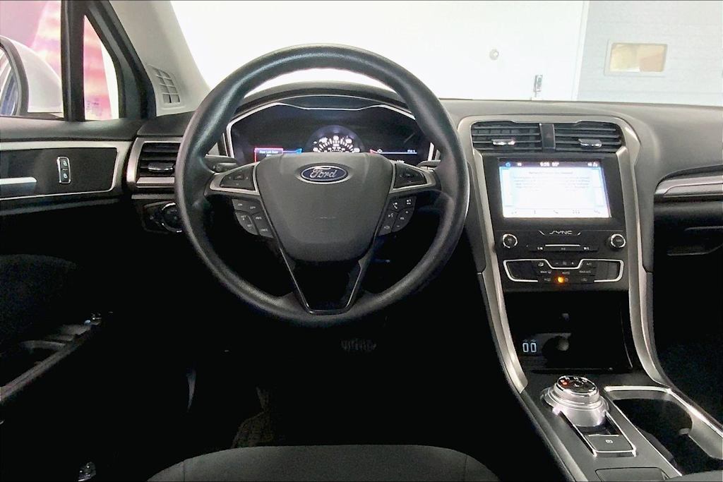 Thumbnail: 2019 Ford Fusion - 13