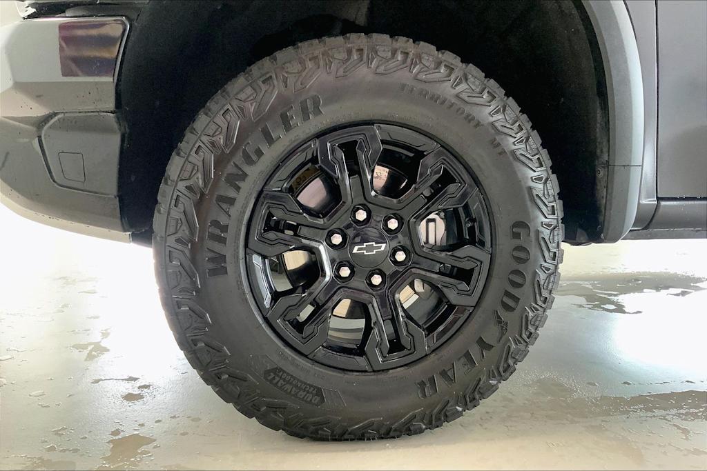 Thumbnail: 2023 Chevrolet Silverado 1500 - 8
