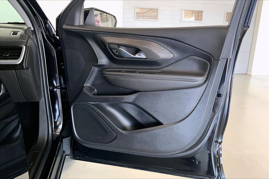 Thumbnail: 2023 GMC Terrain - 26