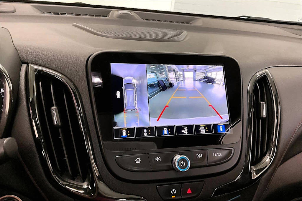 Thumbnail: 2023 Chevrolet Equinox - 24