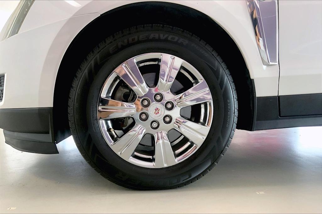 Thumbnail: 2016 Cadillac SRX - 8