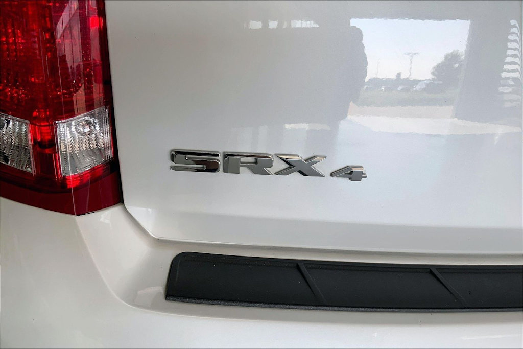 Thumbnail: 2016 Cadillac SRX - 7