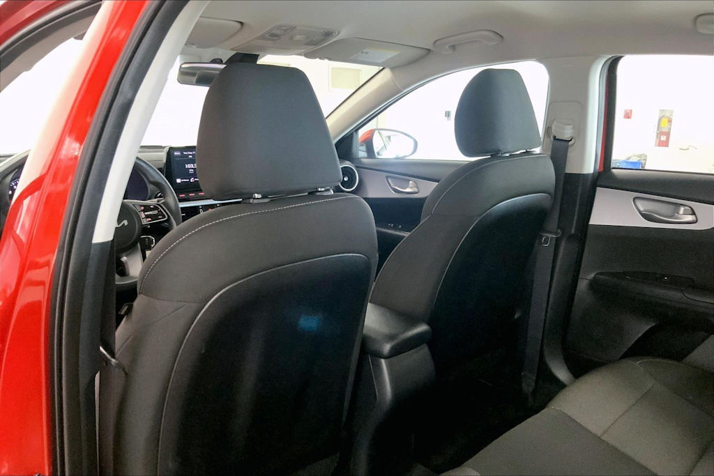 Thumbnail: 2023 Kia Forte - 11