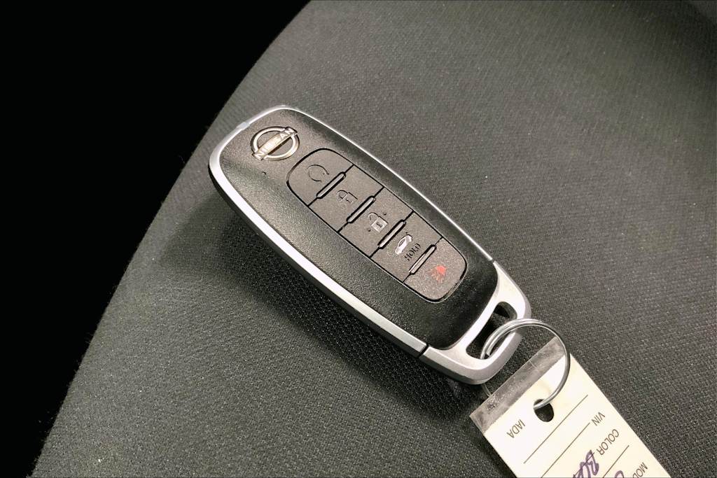 Thumbnail: 2024 Nissan Sentra - 19