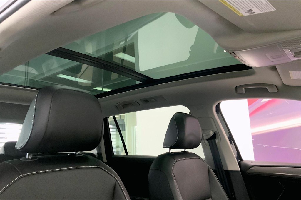 Thumbnail: 2022 Volkswagen Tiguan - 26