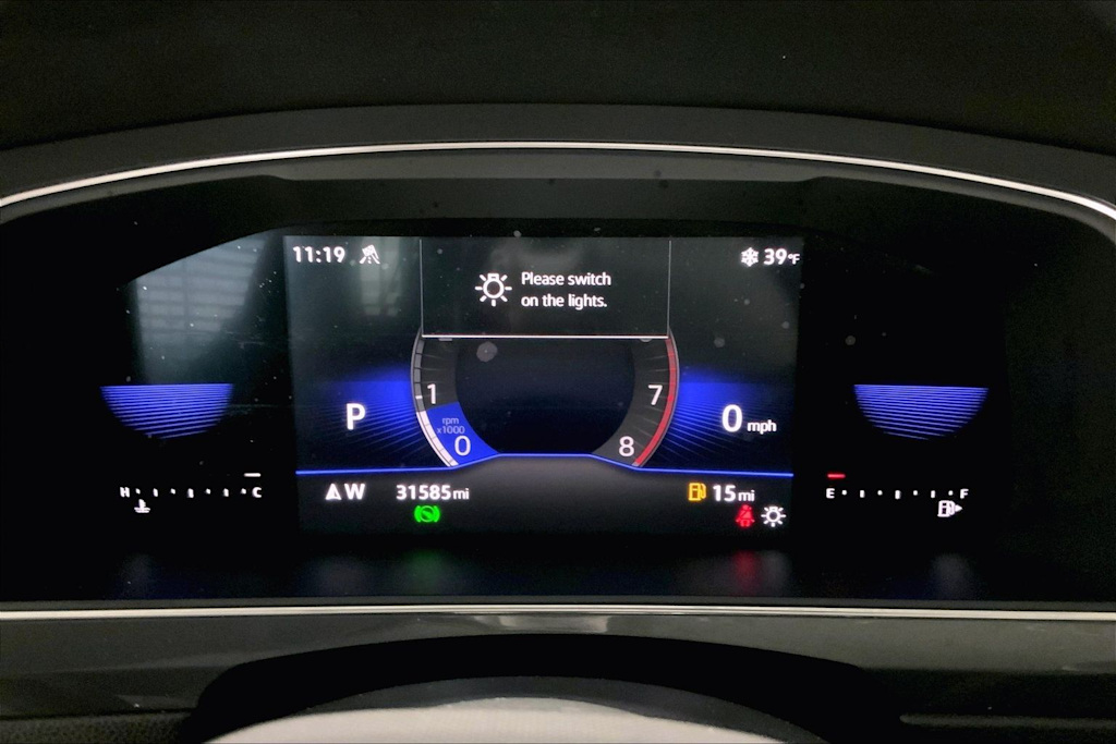 Thumbnail: 2022 Volkswagen Tiguan - 15