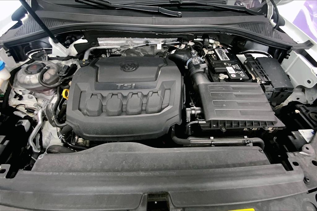 2022 Volkswagen Tiguan SE 9