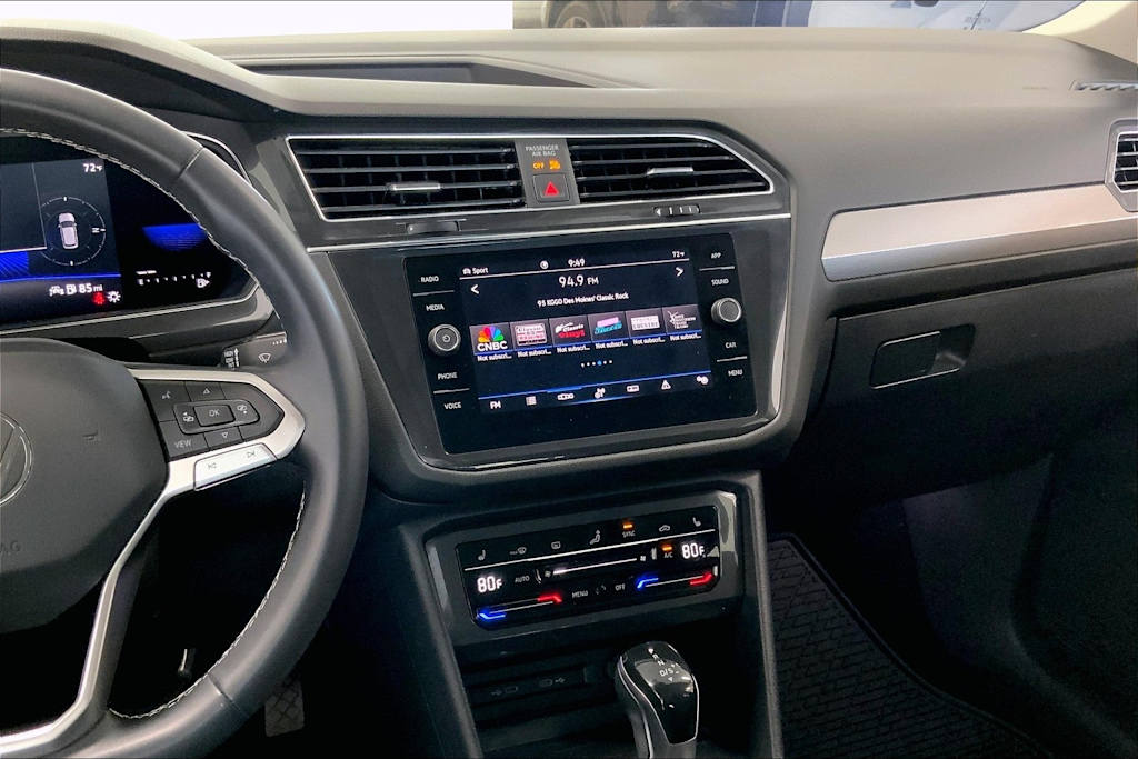 2022 Volkswagen Tiguan SE 15