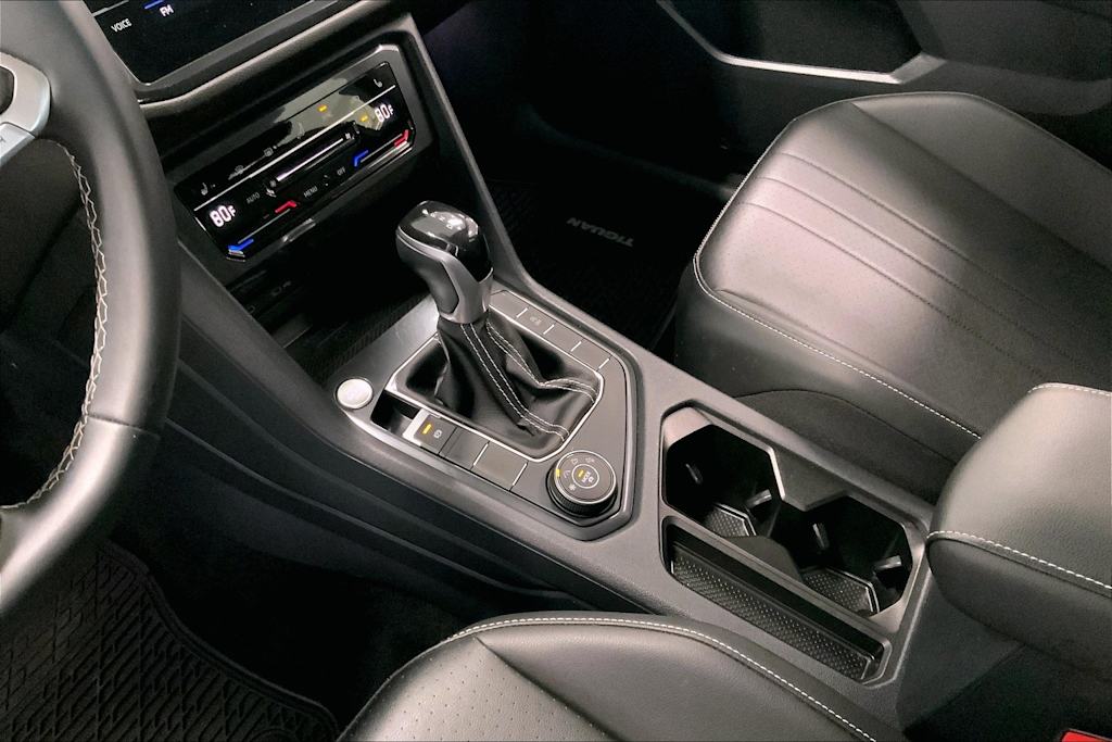 2022 Volkswagen Tiguan SE 16
