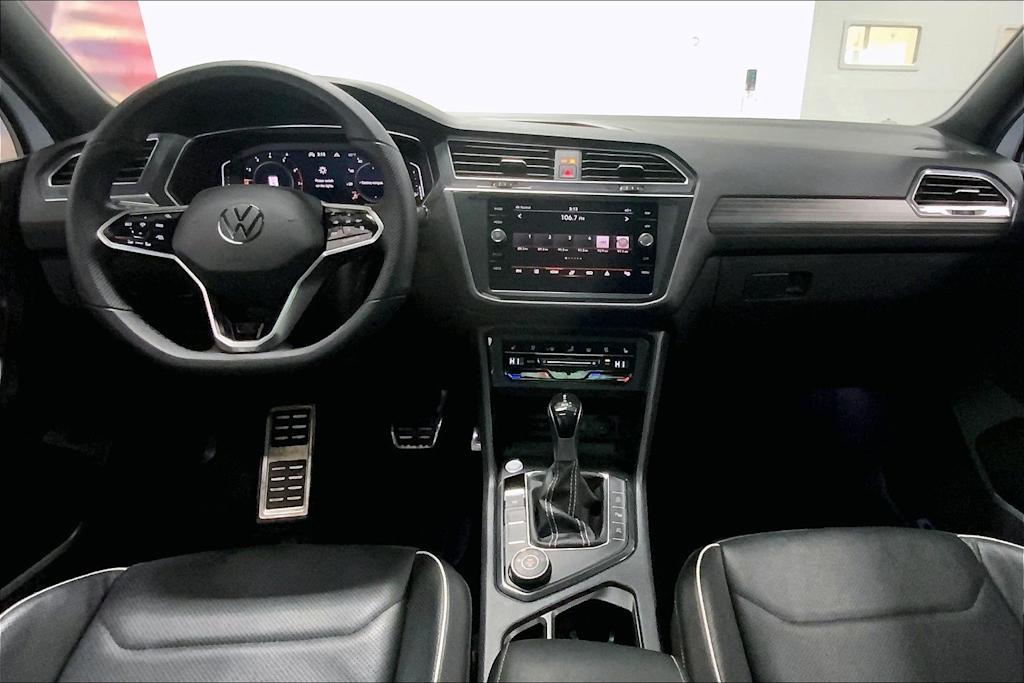 Thumbnail: 2022 Volkswagen Tiguan - 9