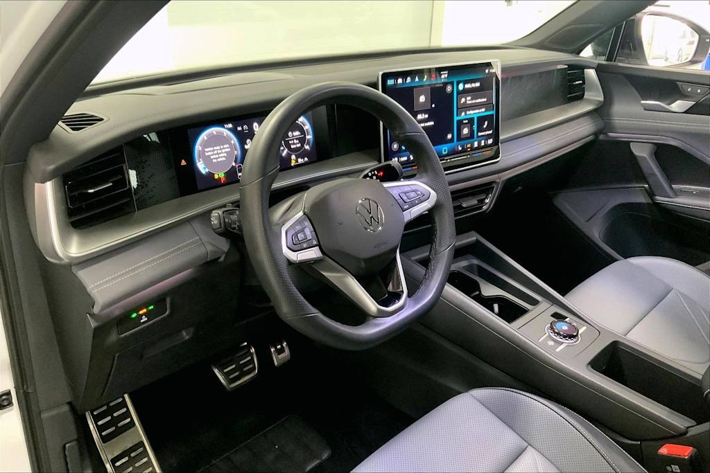 Thumbnail: 2025 Volkswagen Tiguan - 2