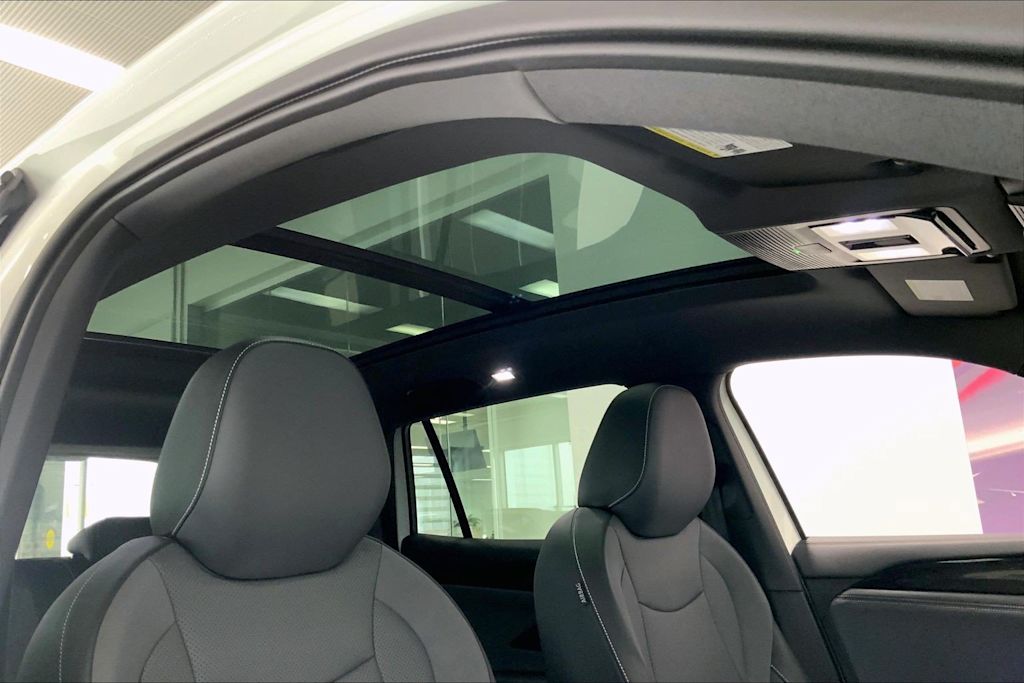 Thumbnail: 2025 Volkswagen Tiguan - 28